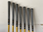 TaylorMade R7 Draw Irons 4-9, AW REAX M(Sr.) Flex Shafts Lamkin Crossline Grips